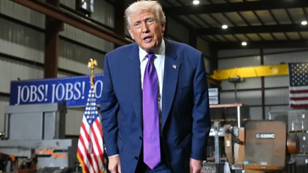 جنگ تجاری ترامپ به بن‌بست رسید