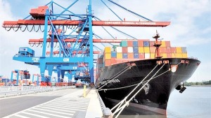 ایران کوتاه‌ترین گذرگاه برای ترانزیت دو قطب تولید کالای جهان