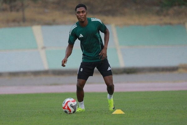 بازگشت یک مهاجم به استقلال قطعی شد