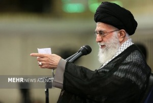 تحلیل هشدار رهبر انقلاب به آمریکا؛ جنگ با ایران، آتش در سراسر منطقه