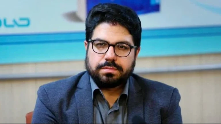 راوی تاریخ مردم