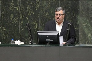 عضو کمیسیون برنامه: نظارت‌ها متناسب با شرایط جنگ اقتصادی باشد