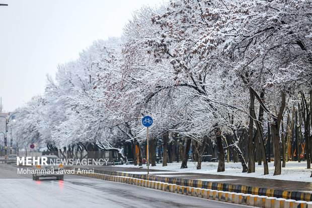 پیش‌بینی بارش‌های رگباری و وزش باد شدید در بیشتر مناطق کشور