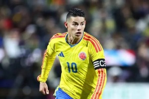 گزینه سرشناس مورد نظر استقلال در راه آمریکا