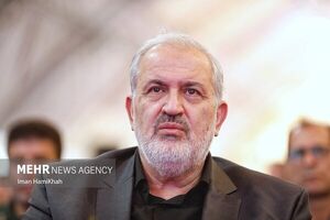 بازدید وزیر نیرو از شرکت توزیع نیروی برق استان تهران