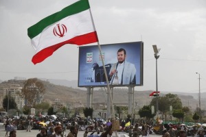 راهپیمایی یمنی‌ها در حمایت از ایران و مقاومت لبنان