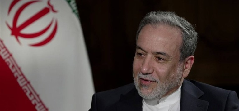 عراقچی: خدا برای ایران ما کافی است