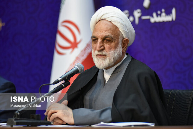 کار رئیس‌جمهور آمریکا التماس به دیگر کشورها برای اعزام نیرو به تنگه هرمز است