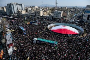مراسم تشییع «علی لاریجانی»، «غلامرضا سلیمانی» و قهرمانان «ناو دنا»