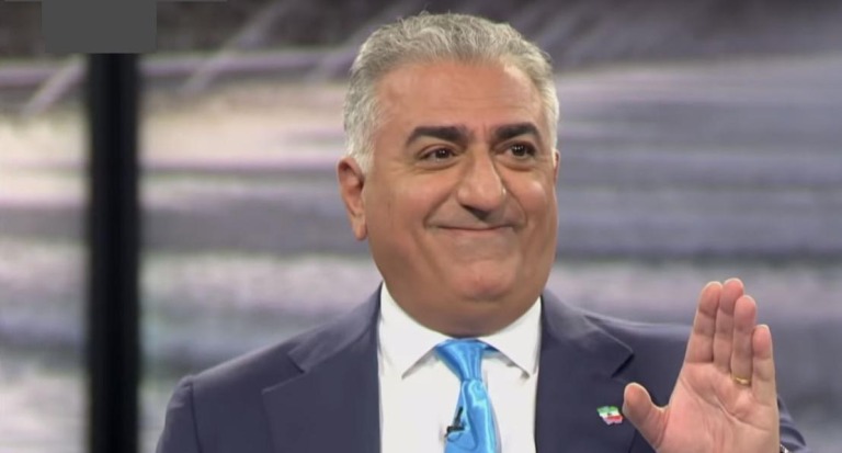 استاد دانشگاه پرینستون خطاب به پهلوی:هرکسی لایق ایرانی بودن نیست