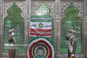 تجدیدمیثاق جمعی ازفرماندهان ارشد ارتش باآرمانهای بنیانگذار کبیر انقلاب