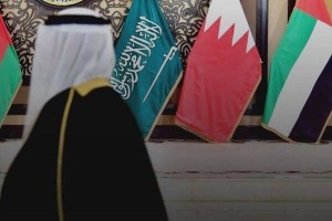 تلگراف فاش کرد؛ ضربه اقتصادی سنگین ترامپ به شیخ نشینان