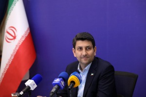 دسترسی عمومی به اینترنت حق مردم است/ اینترنت طبقاتی موضوعیتی ندارد