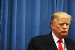 واکنش سفارت ایران در وین به اظهارات توهین آمیز ترامپ درباره پاپ