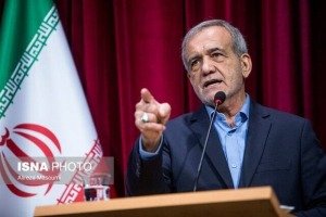 دشمن مدرسه و دانشگاه را برای مهار پیشرفت ایران هدف قرار می‌دهد