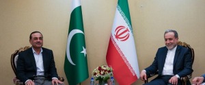 رایزنی چندین ساعته فرمانده ارتش پاکستان با عراقچی