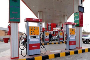 عضو کمیسیون انرژی: بحثی درباره افزایش قیمت بنزین در کمیسیون مطرح نشده است