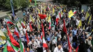 شعار مردم میدان انقلاب بعد از حملات ایران علیه اسرائیل