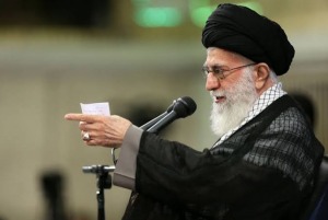 تاکیدات رهبر شهید انقلاب بر بدعهدی آمریکا