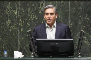 عضو کمیسیون اجتماعی: با خائنان ارزی برخورد قاطع شود