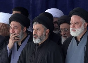 حضور فرزندان رهبر شهید انقلاب در مصلی تهران