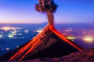 فوران آتشفشان در فیلیپین