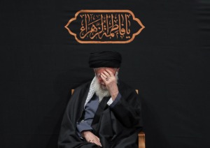 به یاد آنکه در روضه فاطمیه، درس اراده را به ما آموخت