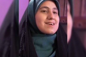 نبوغ یک نوجوان ایرانی؛ طراحی درب کرکره‌ای با چشم هوشمند و سیستم هیدرولیک