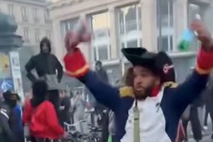 ناپلئون برگشت پهلوی برنگشت